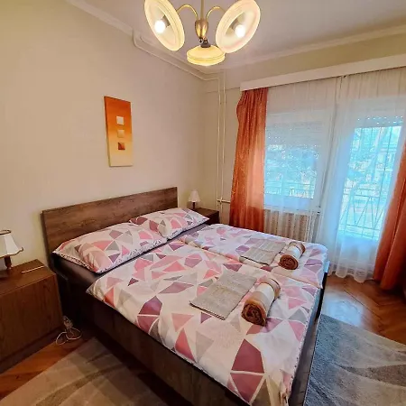 Apartment In Siofok/balaton 39540